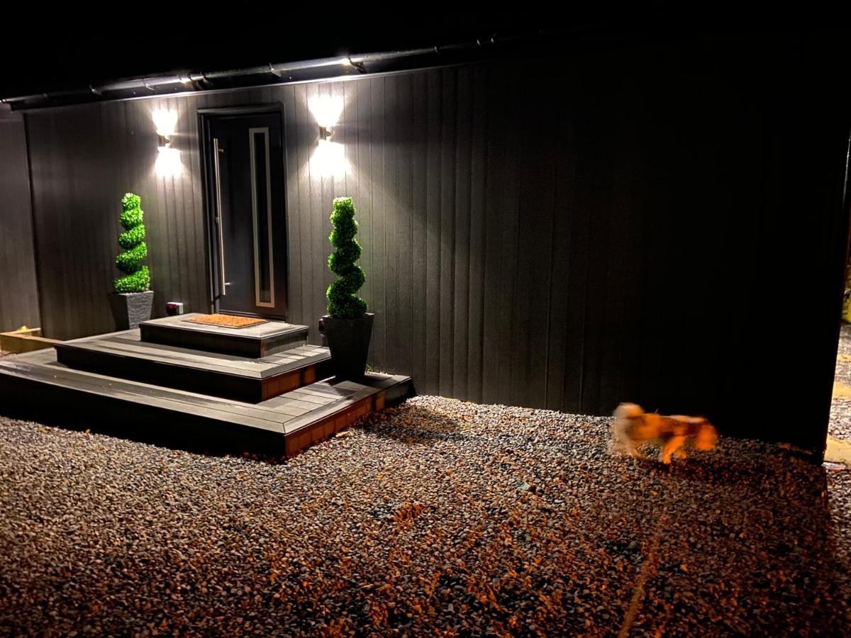 Loudoun Mains Luxury Lodges Newmilns Экстерьер фото